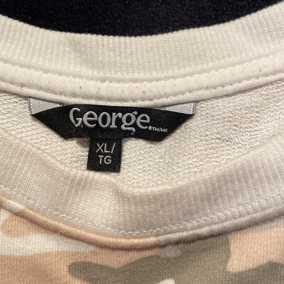 Cream Camo - Picture 2 of 3